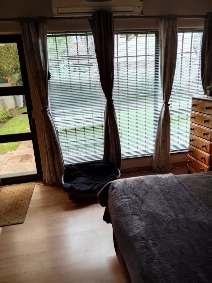 5 Bedroom Property for Sale in Lourenspark North West